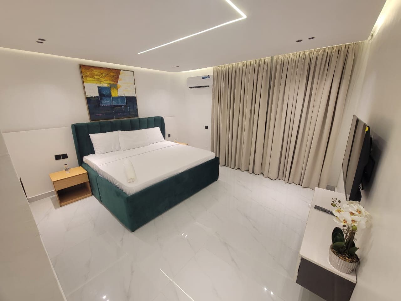 The Oniru Grand Haven Luxury 3-Bedroom Apartment - Unit 4 - Image 5