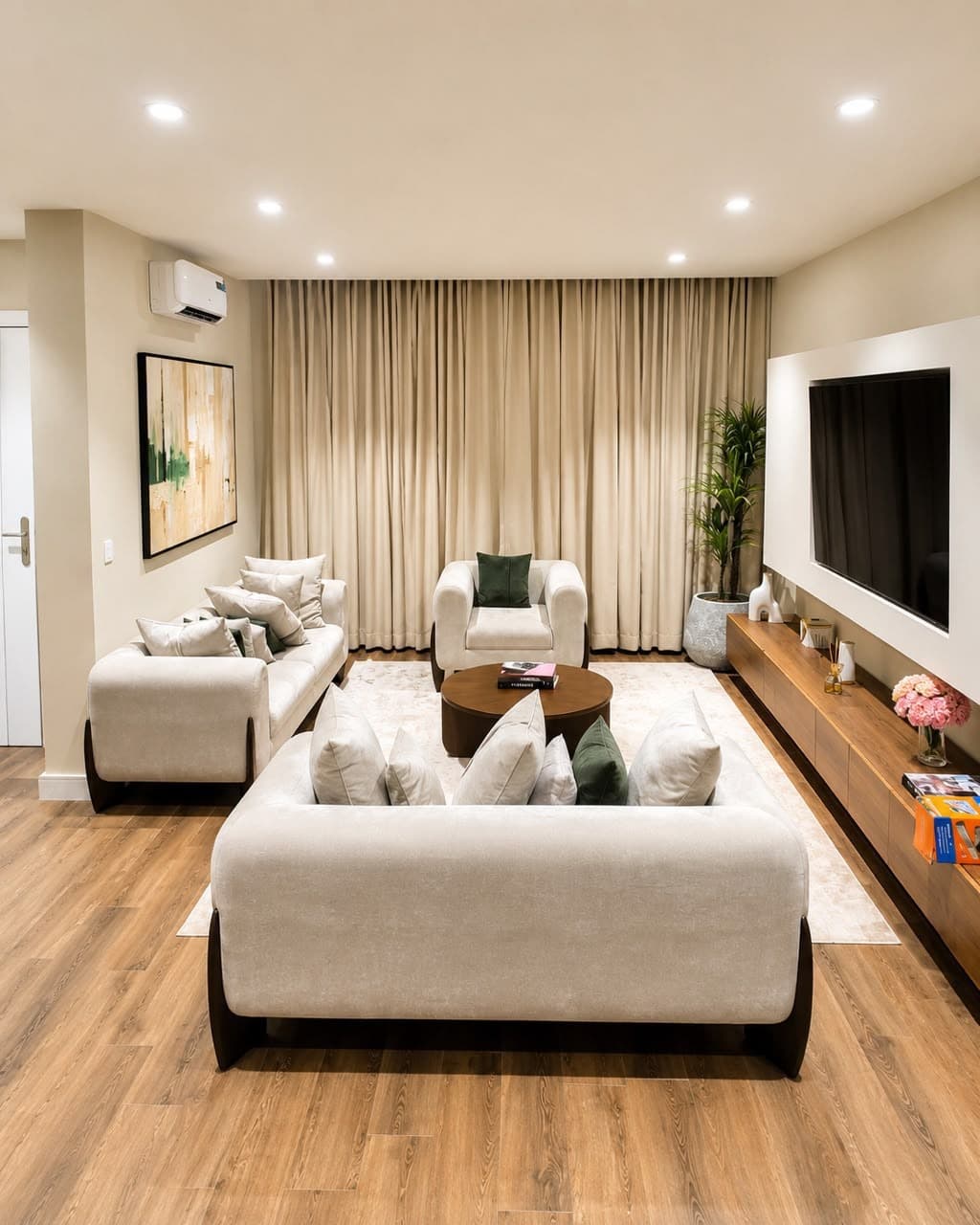 Rubby Luxury 3-Bedroom Apartment - Image 3
