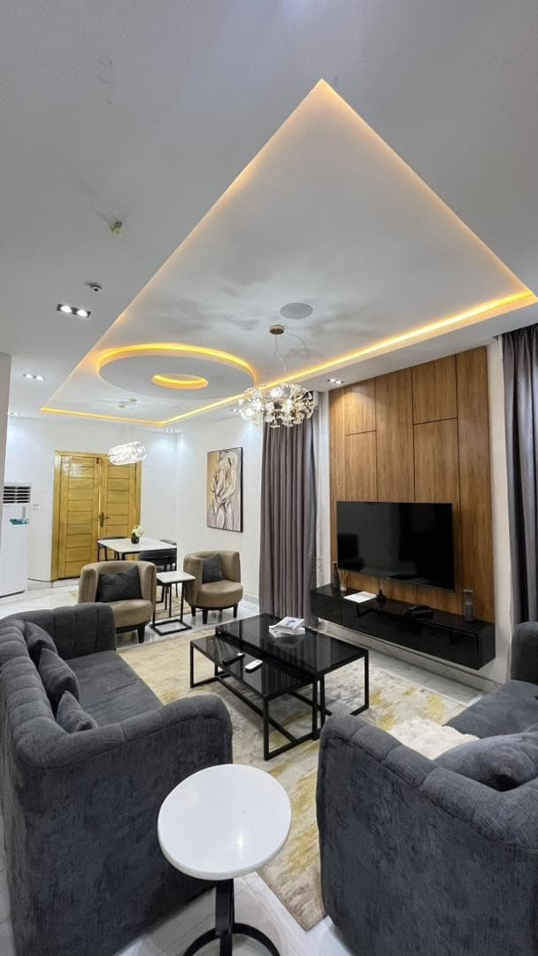 The Balcony Haven- Spacious 3-Bedroom Apartment in Ikotun - Unit 2