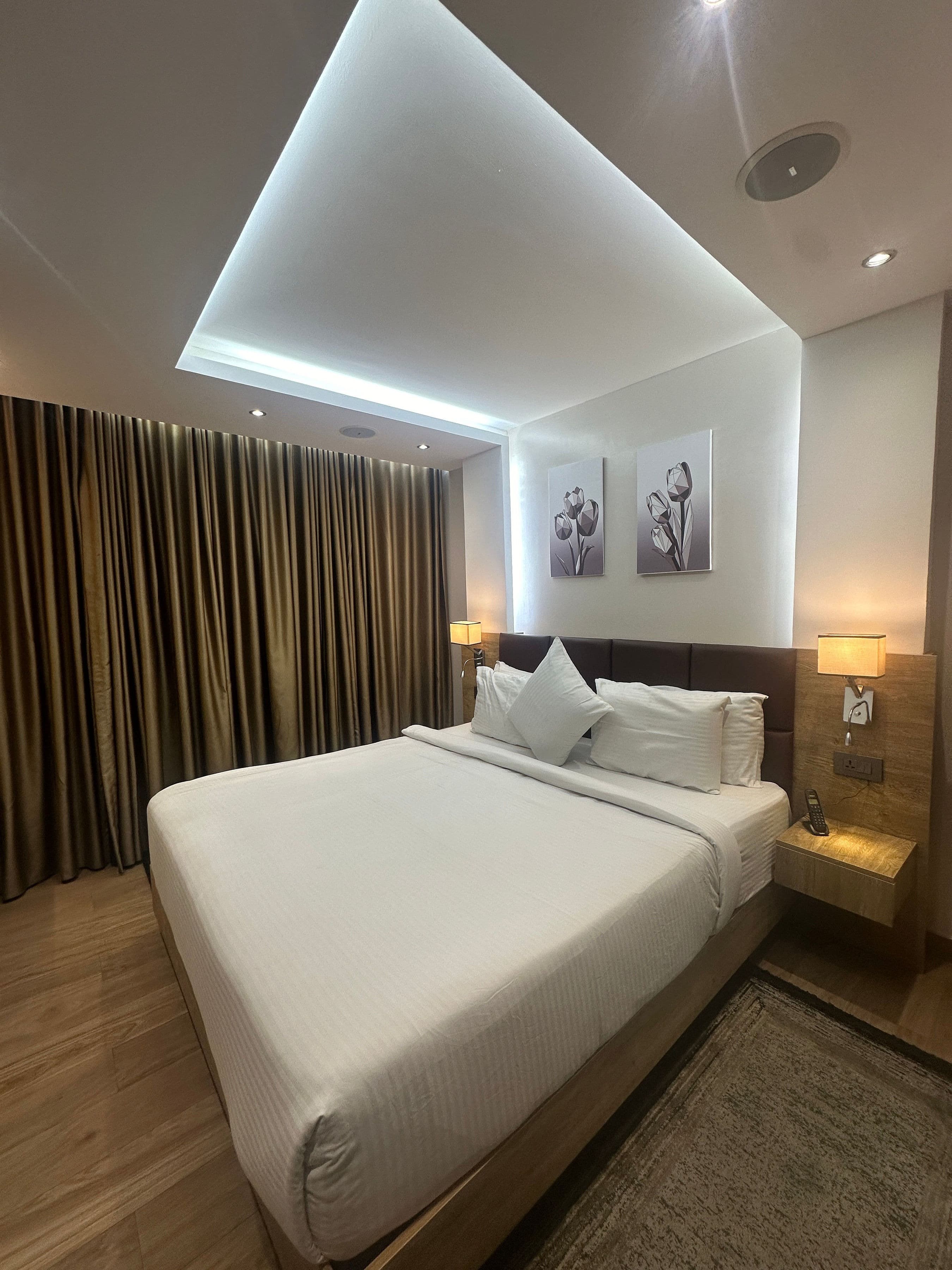Sunflower Residence - Superior Suite - 1 Bedroom Apartment in Victoria Island - Unit 4 - Image 4