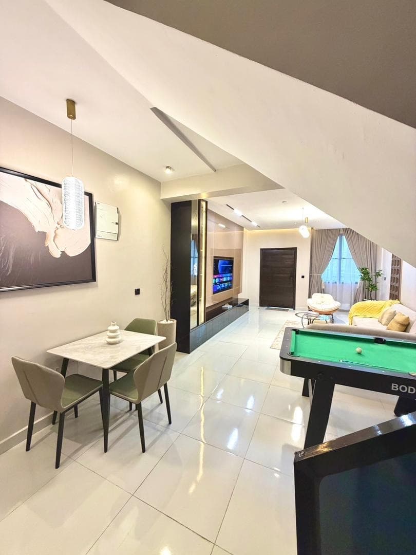 Wisco Premium 2-Bedroom Apartments - Unit 2 - Image 3