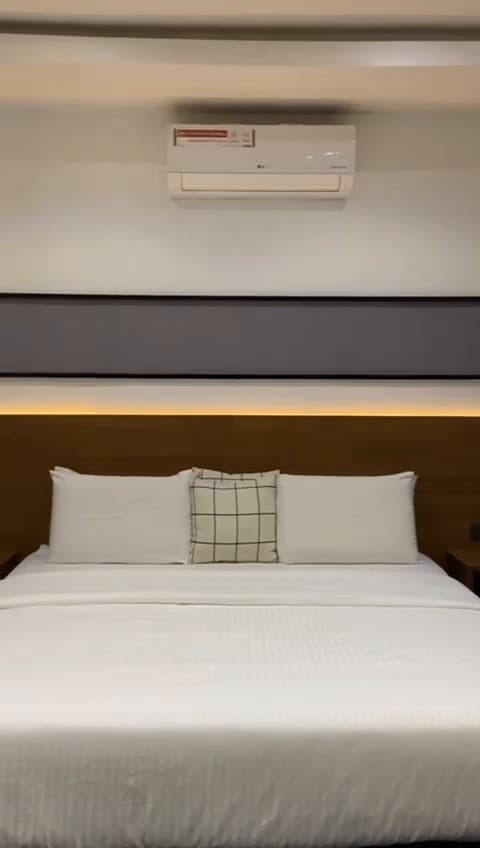 Elegant Studio Apartment in Asokoro - Image 2