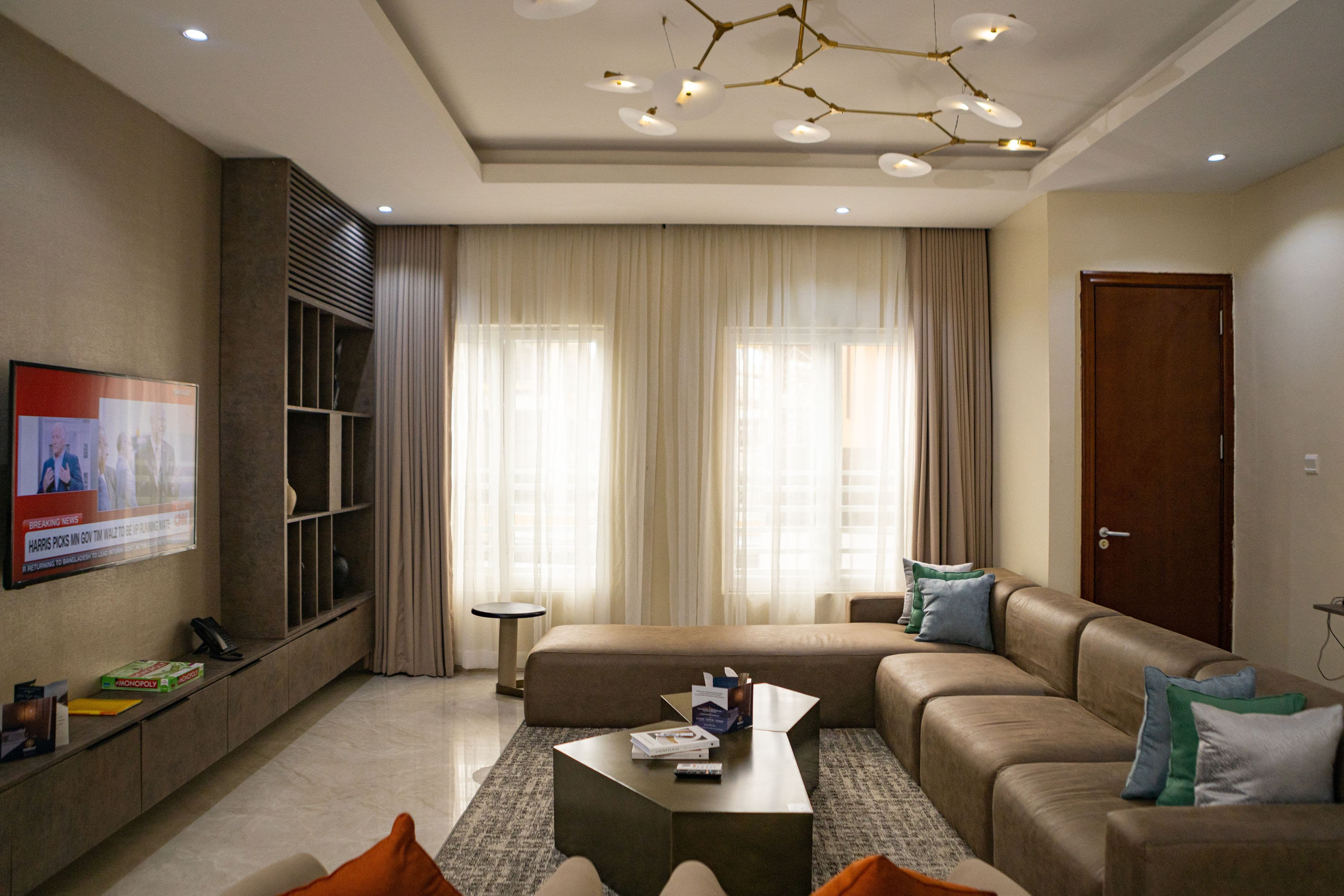 Sunflower Residence - 3 Bedroom Apartment in Ikoyi - Unit 2 - Image 4