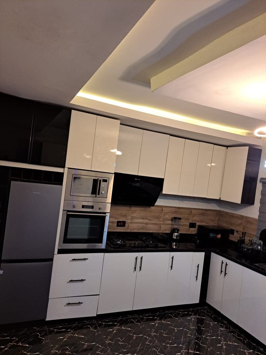 Diolux Serviced Apartment – 2 Bedroom Apartment, Sangotedo - Image 4
