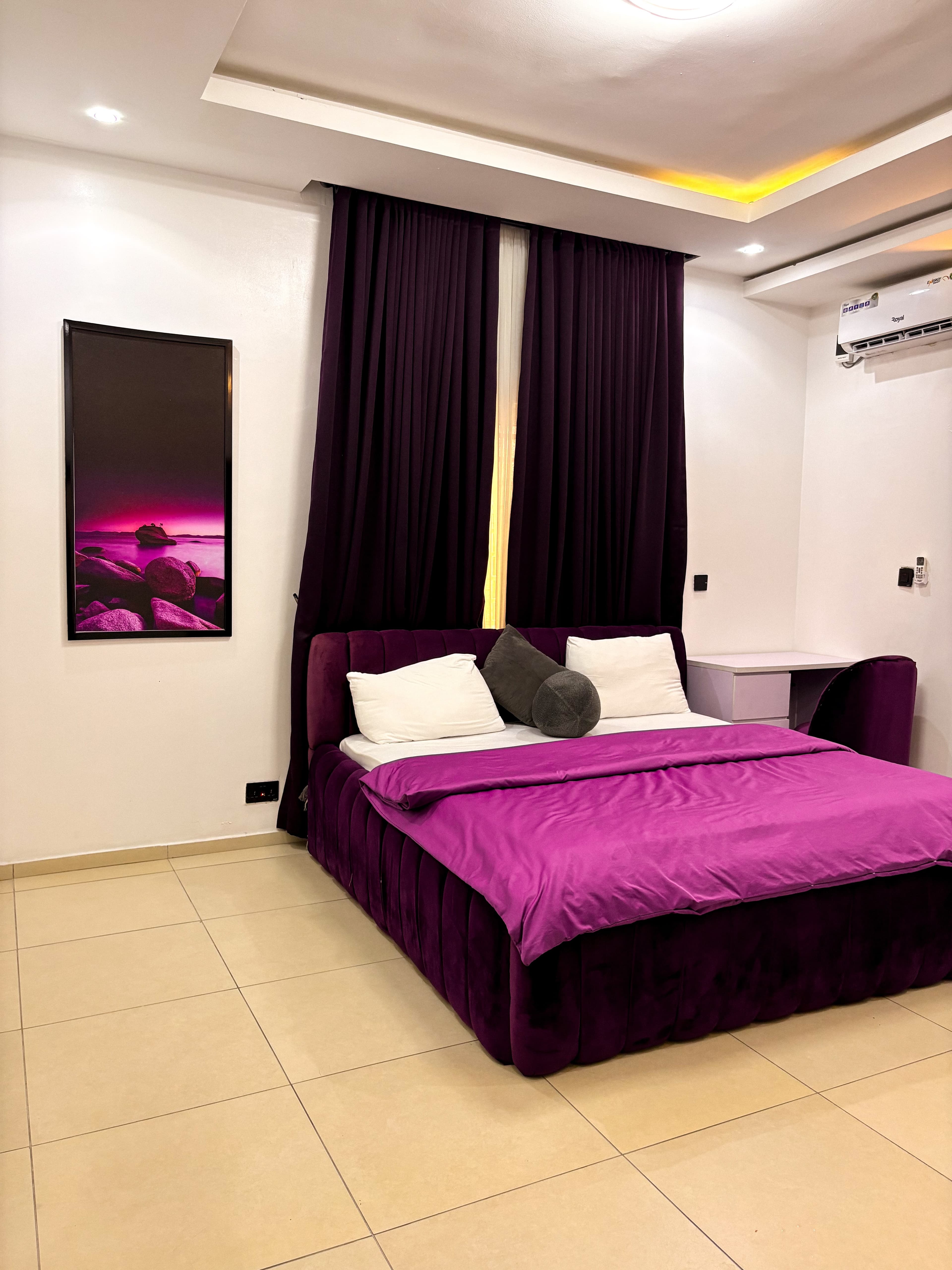 Pearls 1 Bedroom Apartment - Unit 2 - Image 2