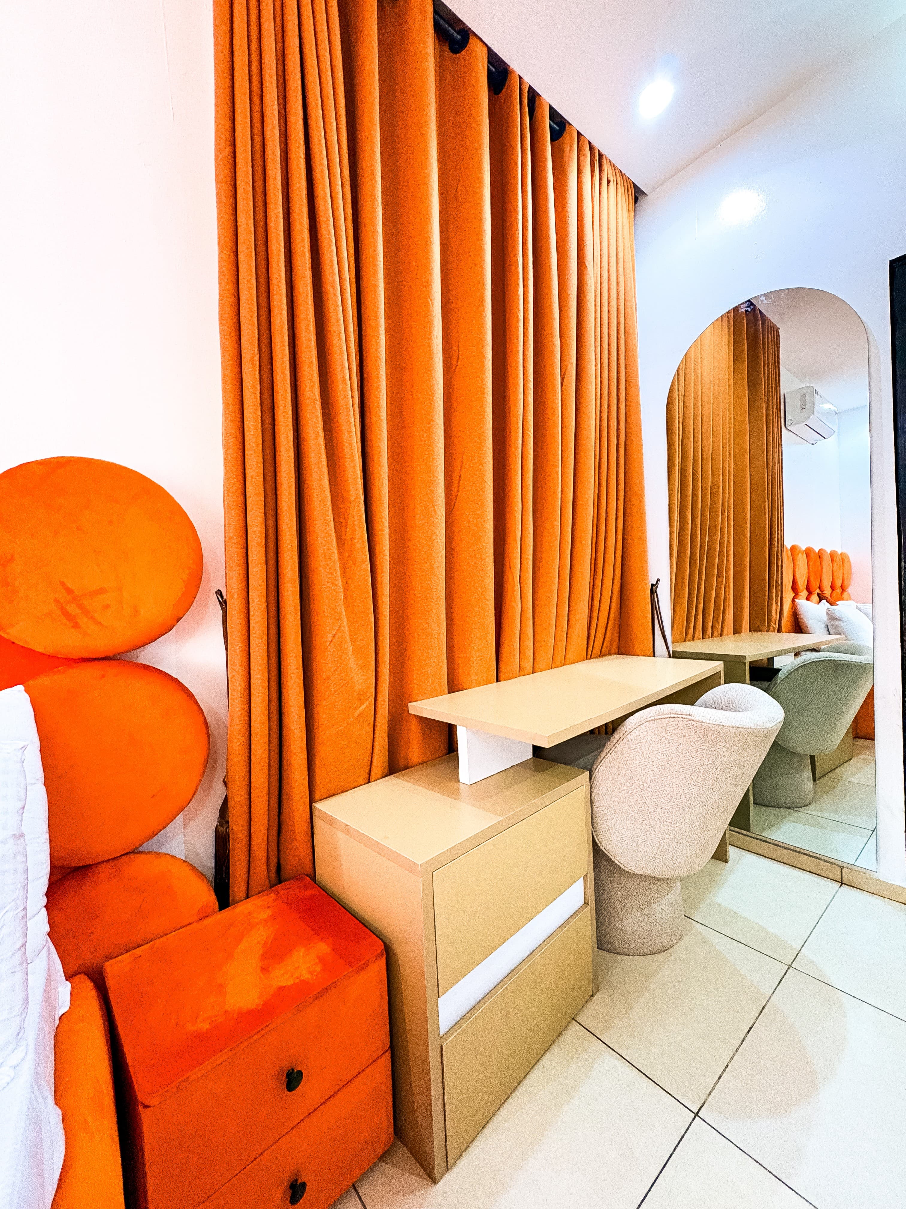 Pearls 1 Bedroom Apartment - Unit 4 - Image 3