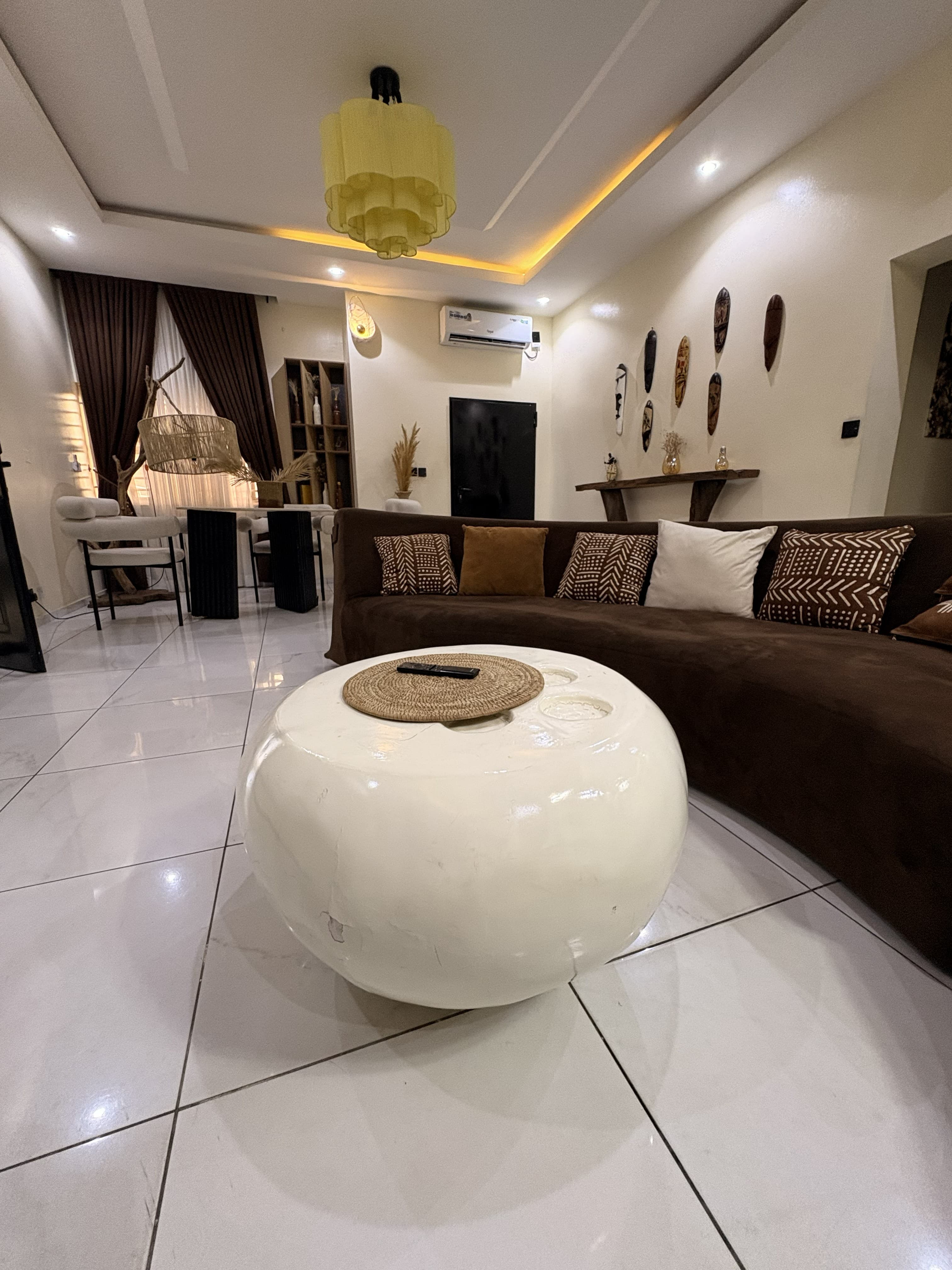 Pearlsend 3-Bedroom Apartment - Image 3