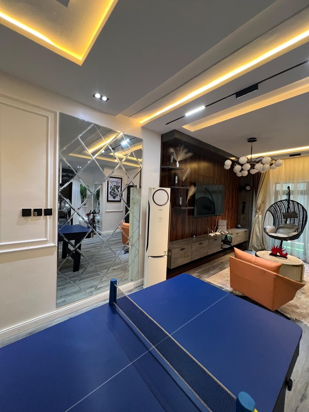 Luxury 2-Bedroom Serviced Apartment in Ikate, Lekki - Image 5