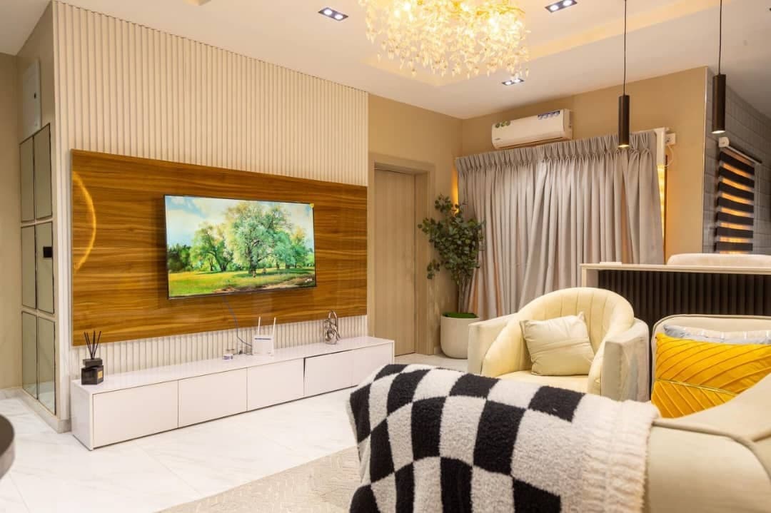 Amanda’s Residence – Modern 1-Bedroom Apartment with Luxury Amenities