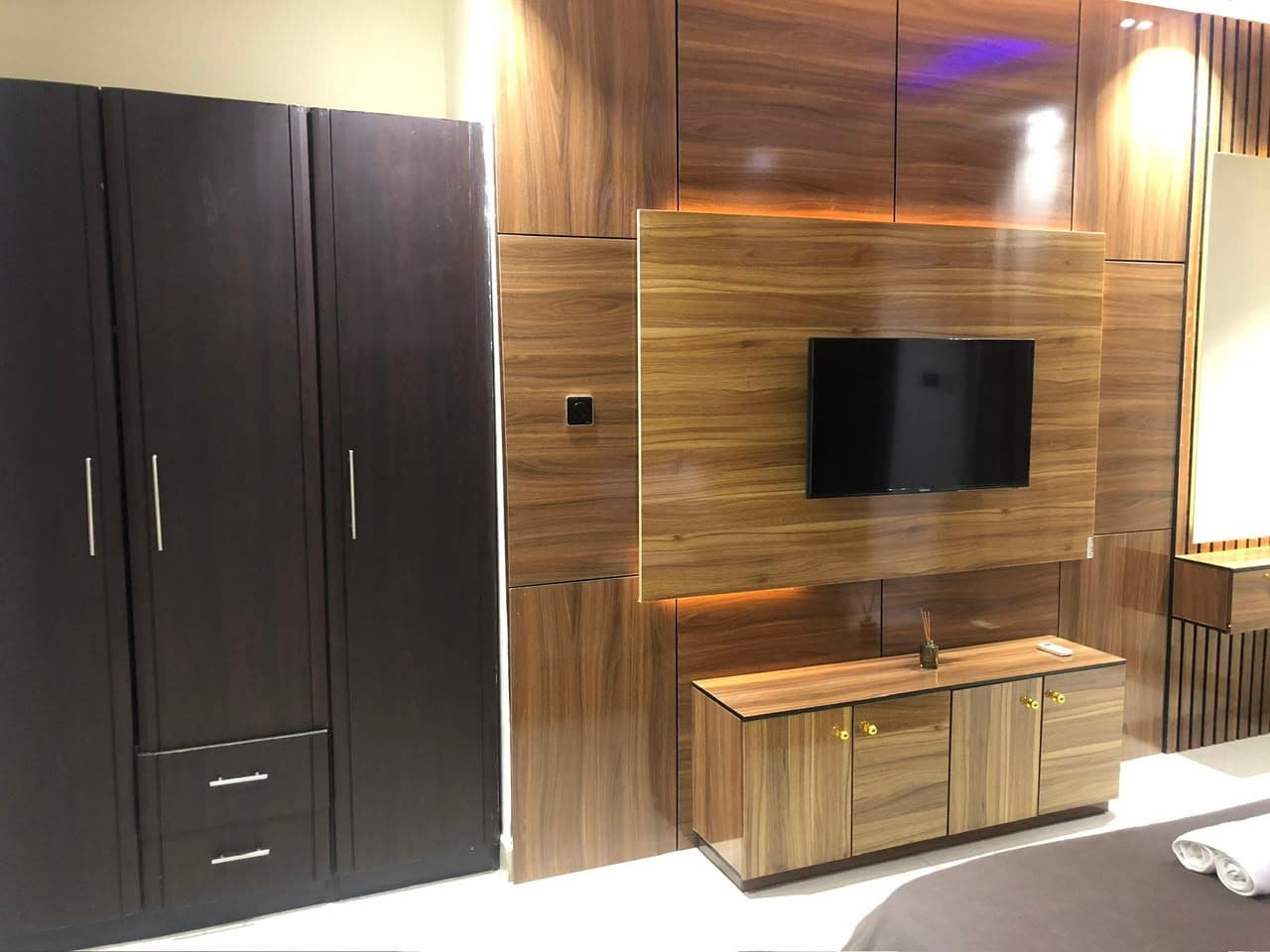 Luxury 3 - Bed Apartment in Lekki - Unit 1 - Image 4