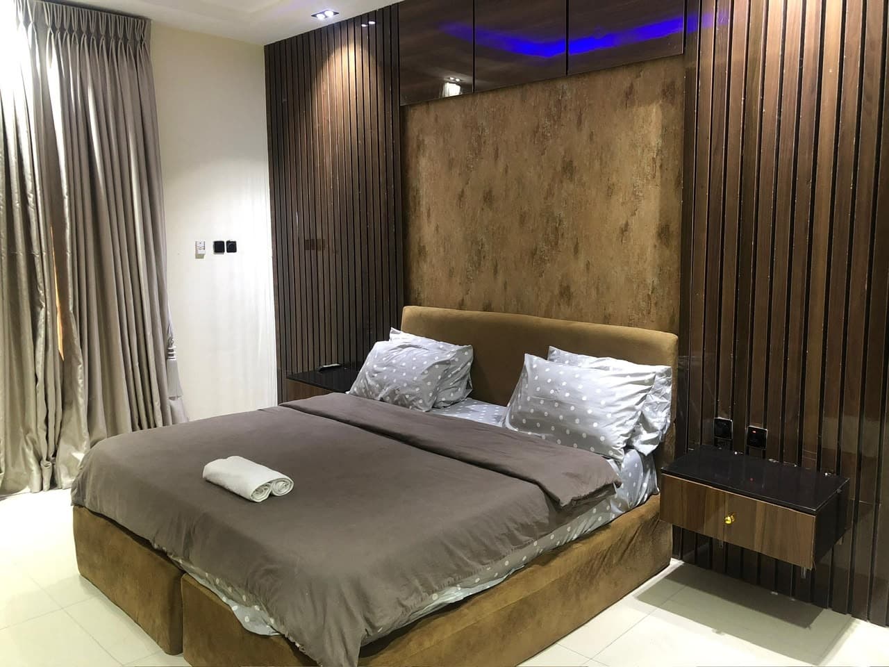 Luxury 3 - Bed Apartment in Lekki - Unit 1 - Image 5