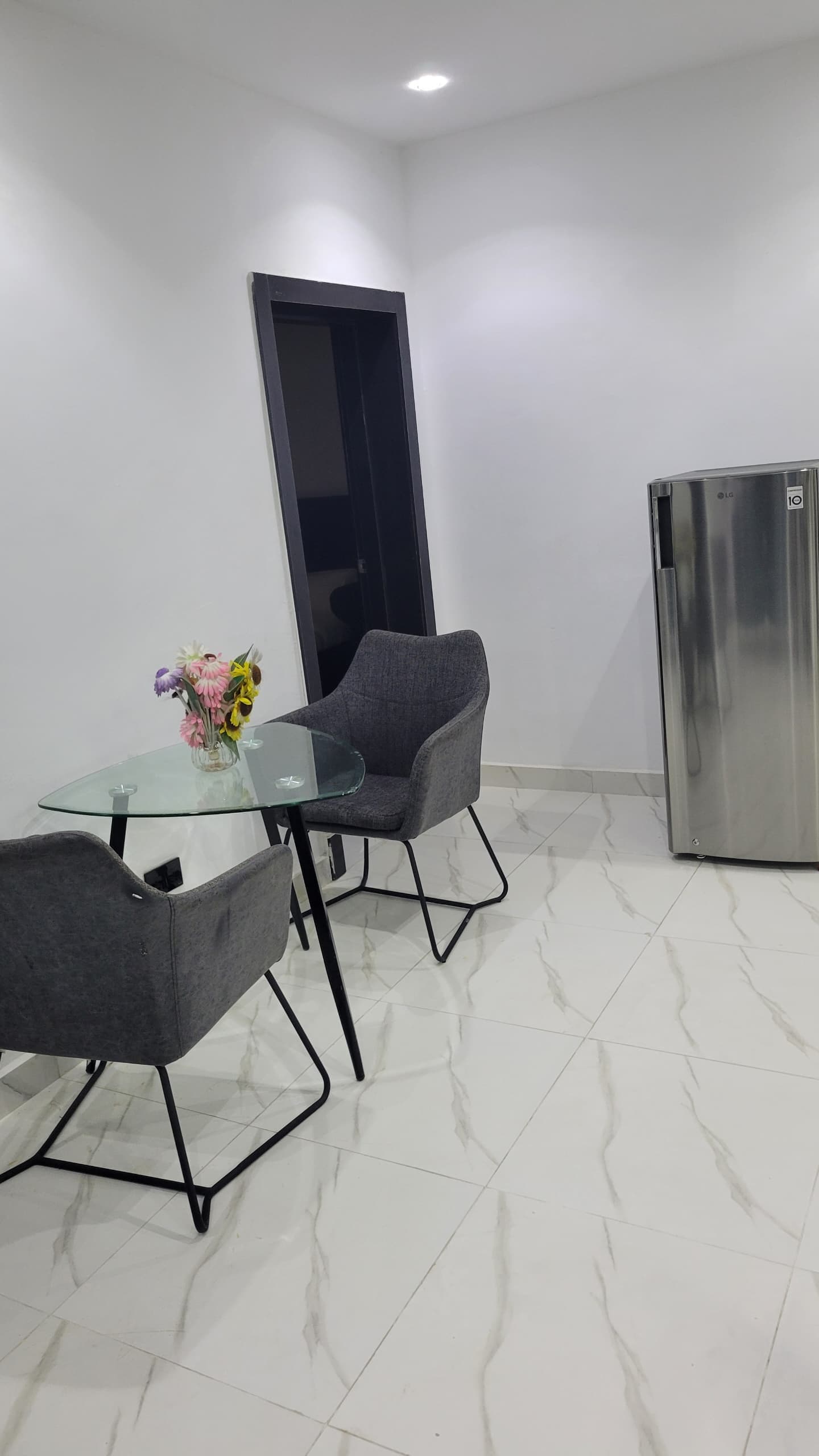 Premium 2-Bedroom Apartment in Lekki - Unit 3 - Image 4