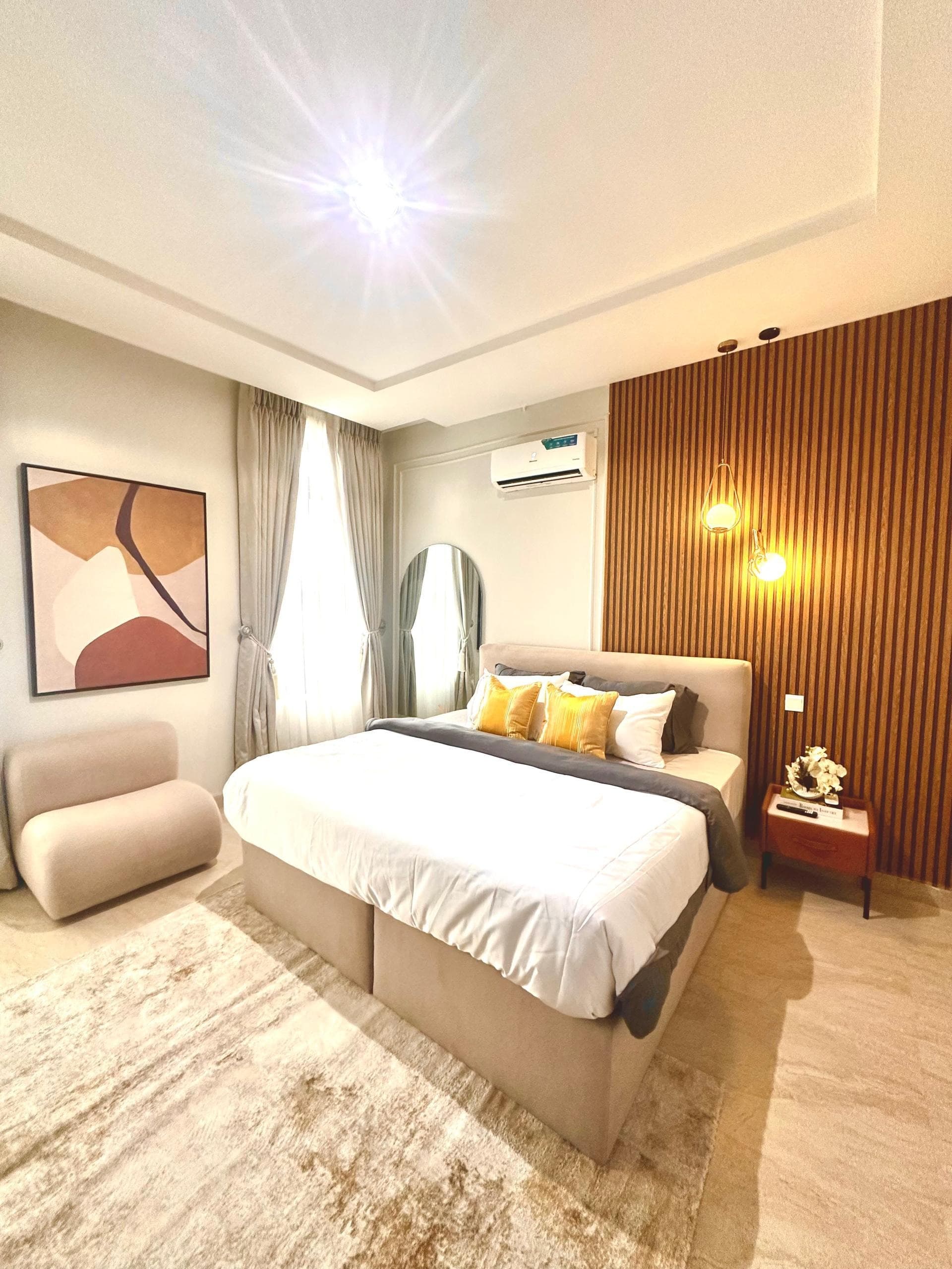 Luxury 3-Bedroom Apartment in Lekki Phase 1 - Image 2