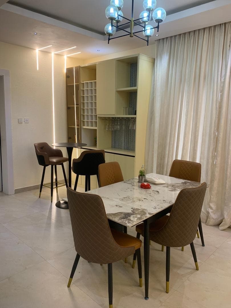 Premium 3-Bedroom Apartment in Lekki Phase 1 - Image 2