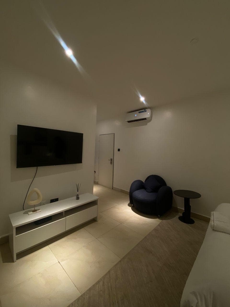 Pawn Hub Premium Studio Apartment