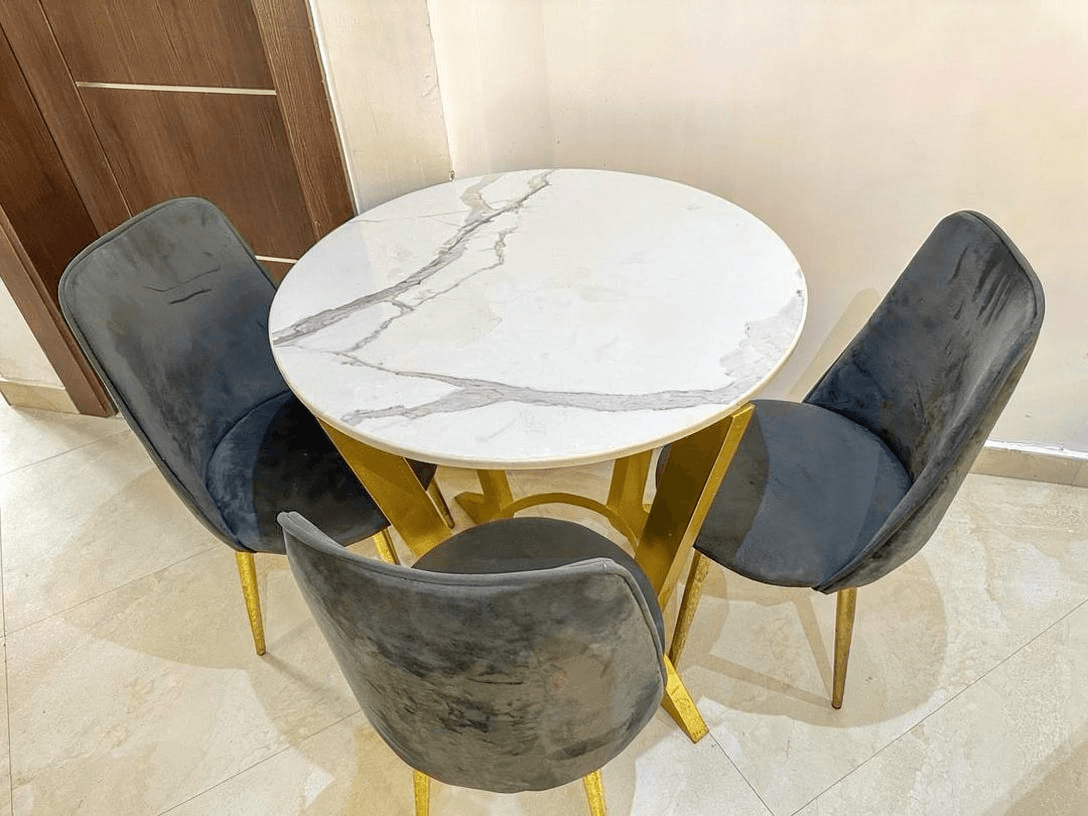 Luxury 2 Bedroom Apartment in Lekki - Image 3