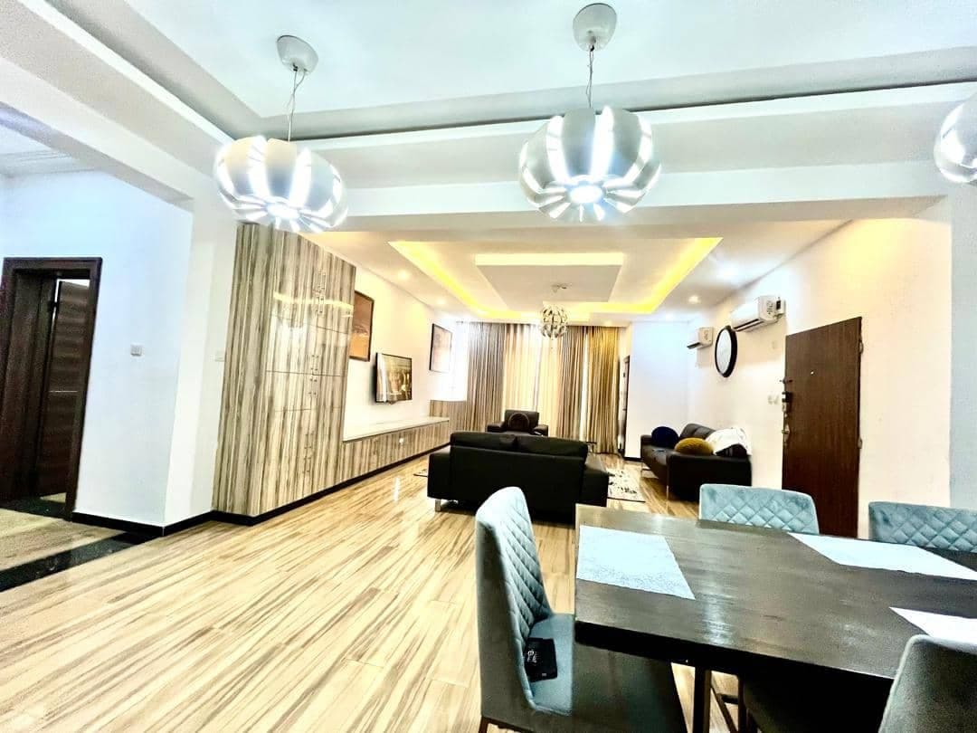The Oniru Coastal Haven Elegant 3-Bedroom Apartment