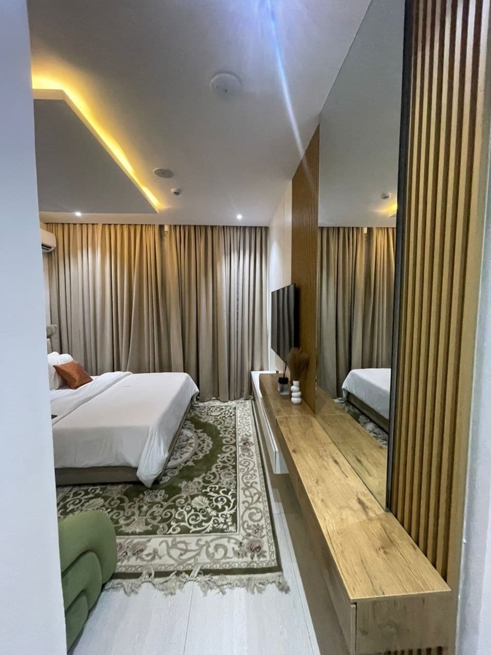 Luxury Studio Apartment in Lekki - Image 3
