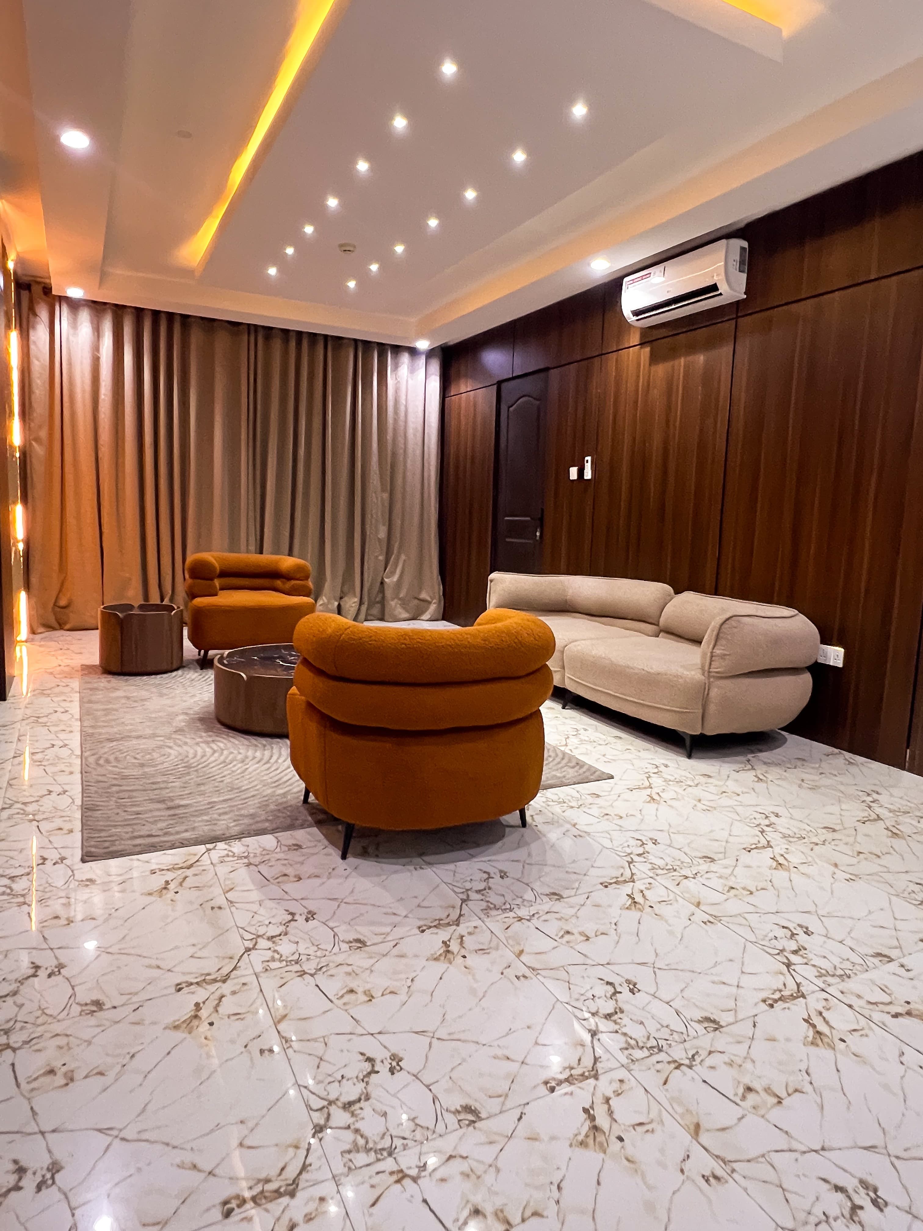Riverstone 3 Bedroom Apartment in Maryland, Ikeja - Image 2