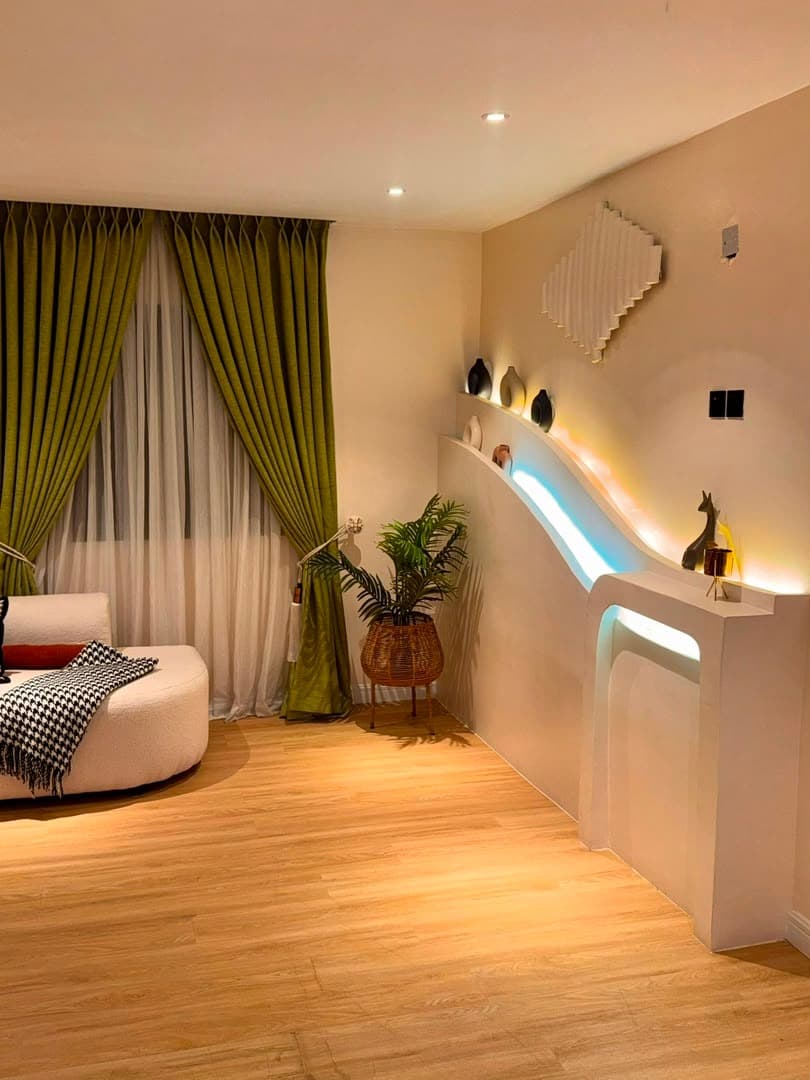 Newly Launched Luxury 2-Bedroom Apartment with Ps5 and Snooker - Image 5