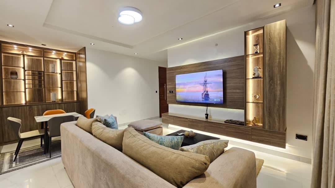 Serene 2-Bedroom Luxury Apartment in Lekki