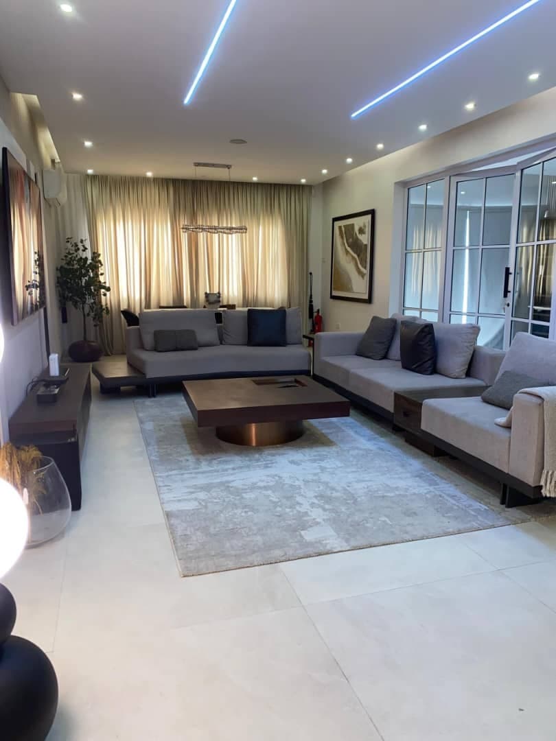 Luxury 3 Bedroom Apartment