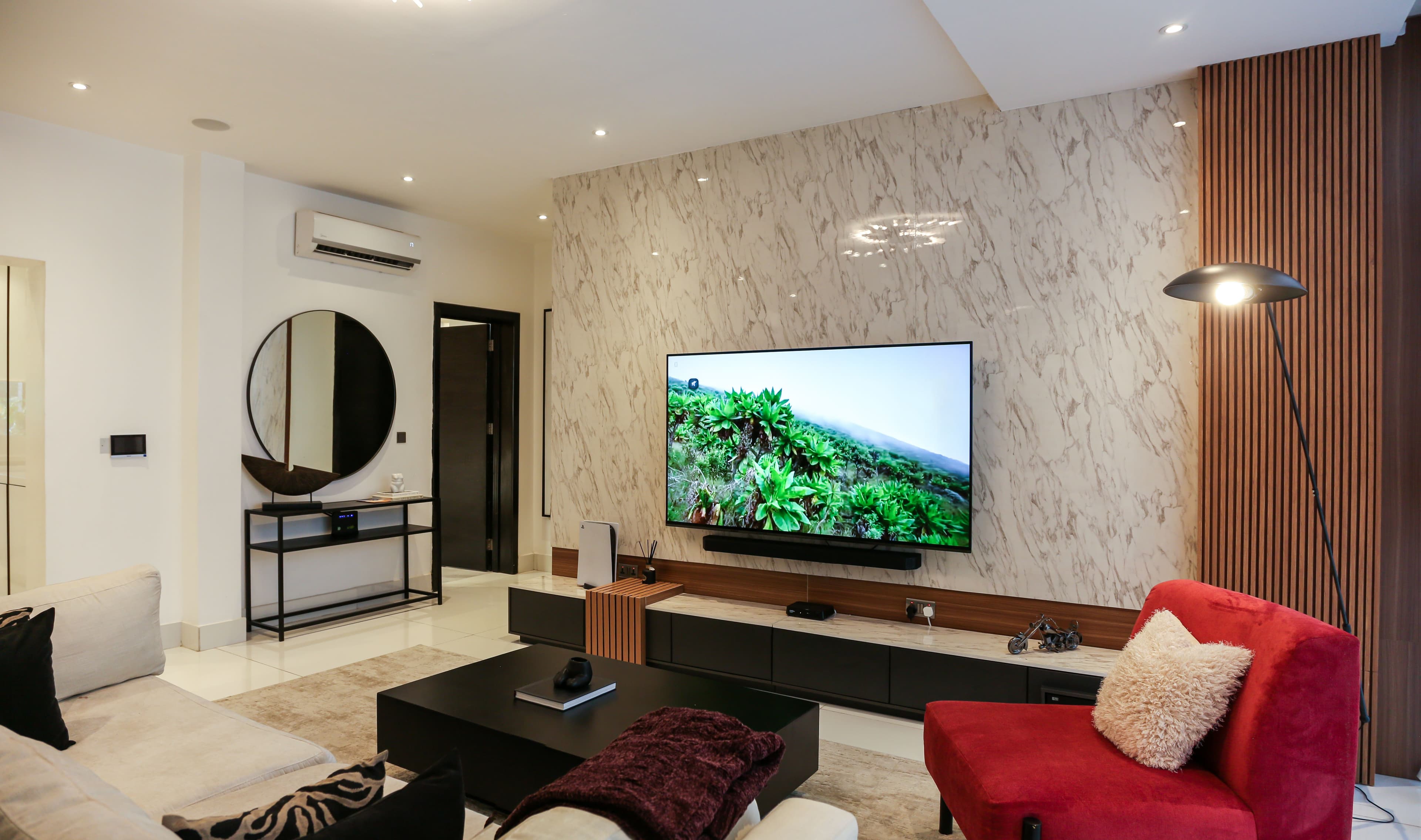Walnut Luxe Exquisite 3-Bedroom Apartment in Ikoyi - Image 3