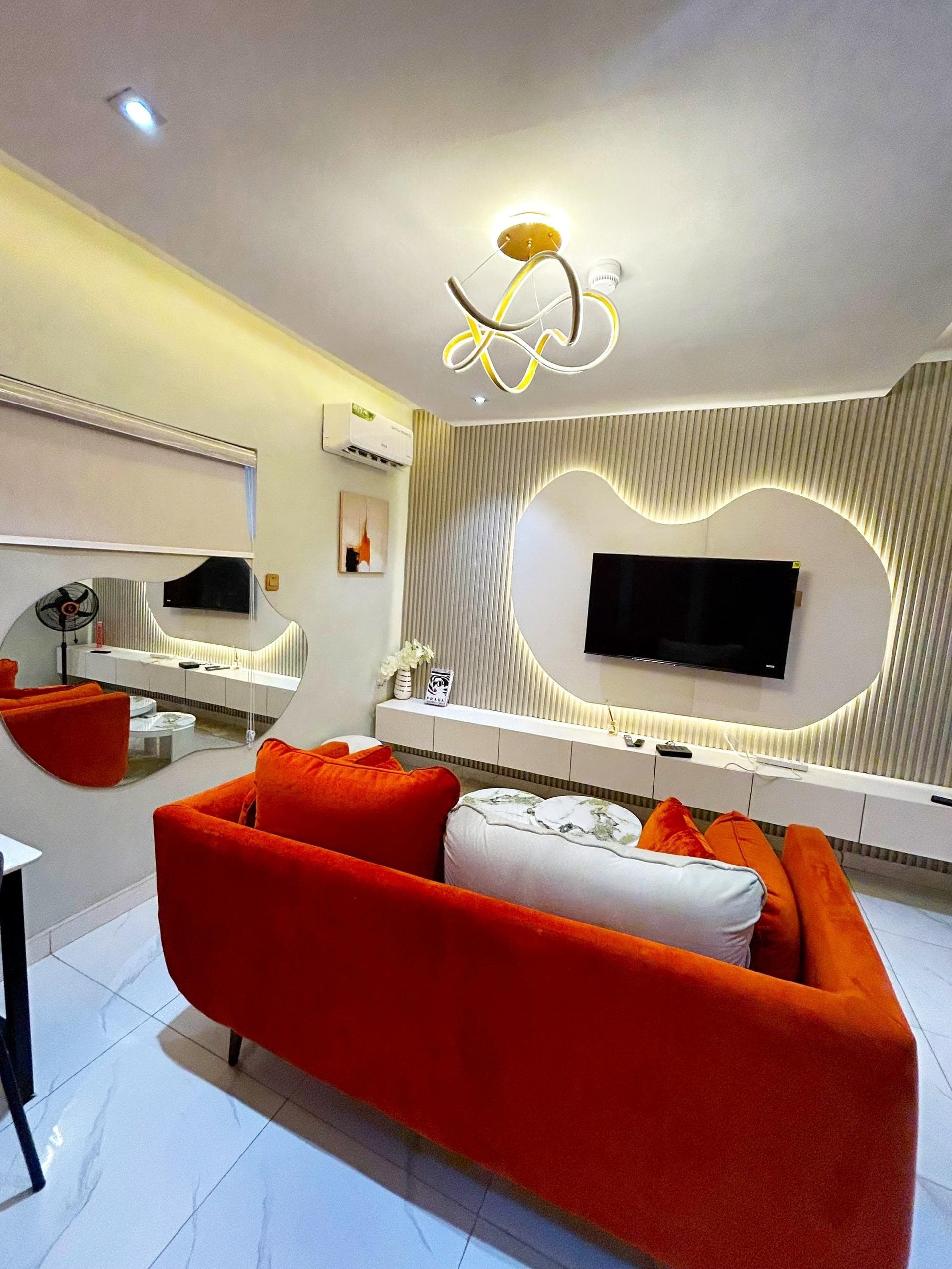 Fancy D1 Bedroom Apartment in Surulere