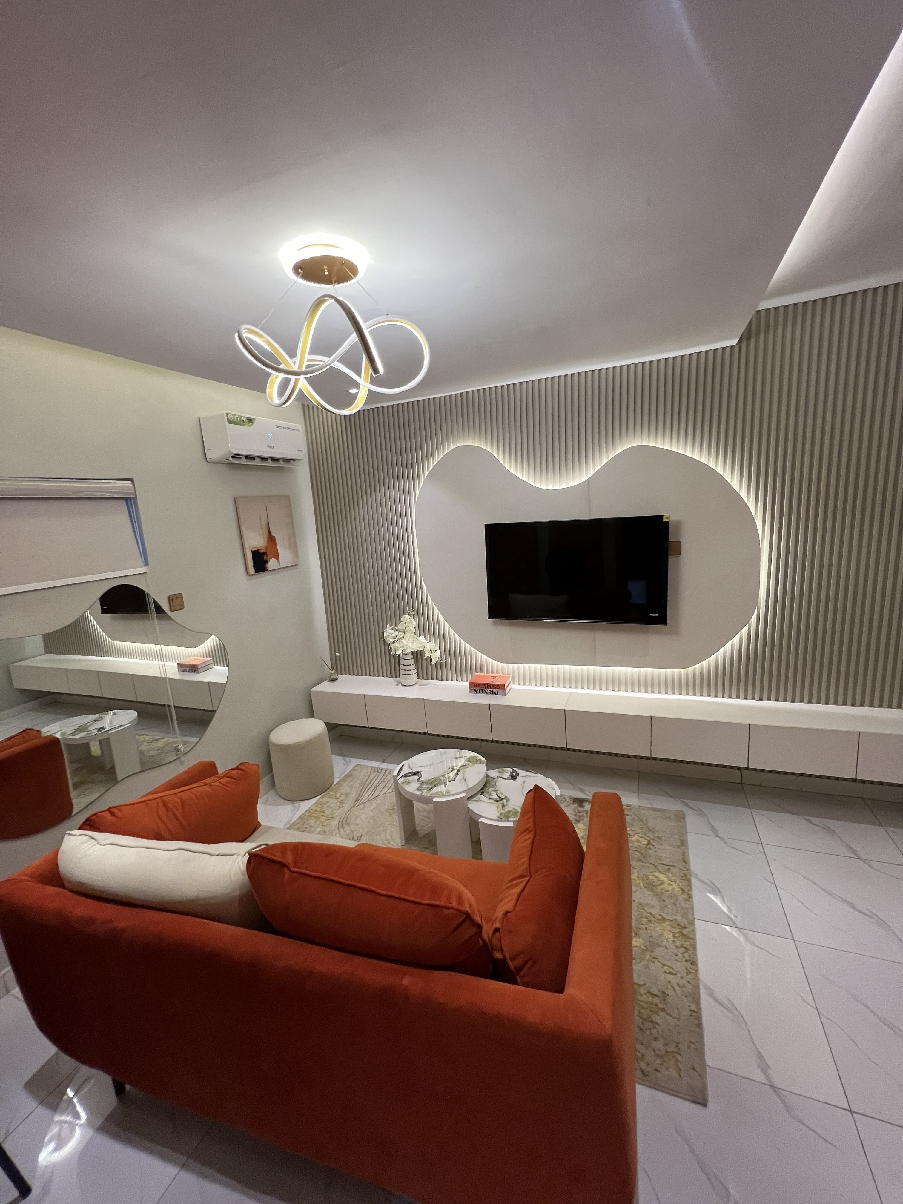 Fancy D1 Bedroom Apartment in Surulere - Image 3