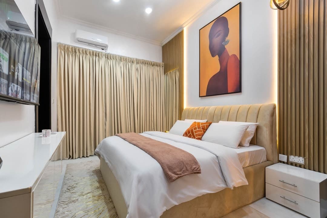 Executive 2-Bedroom Apartment in Lekki - Image 3