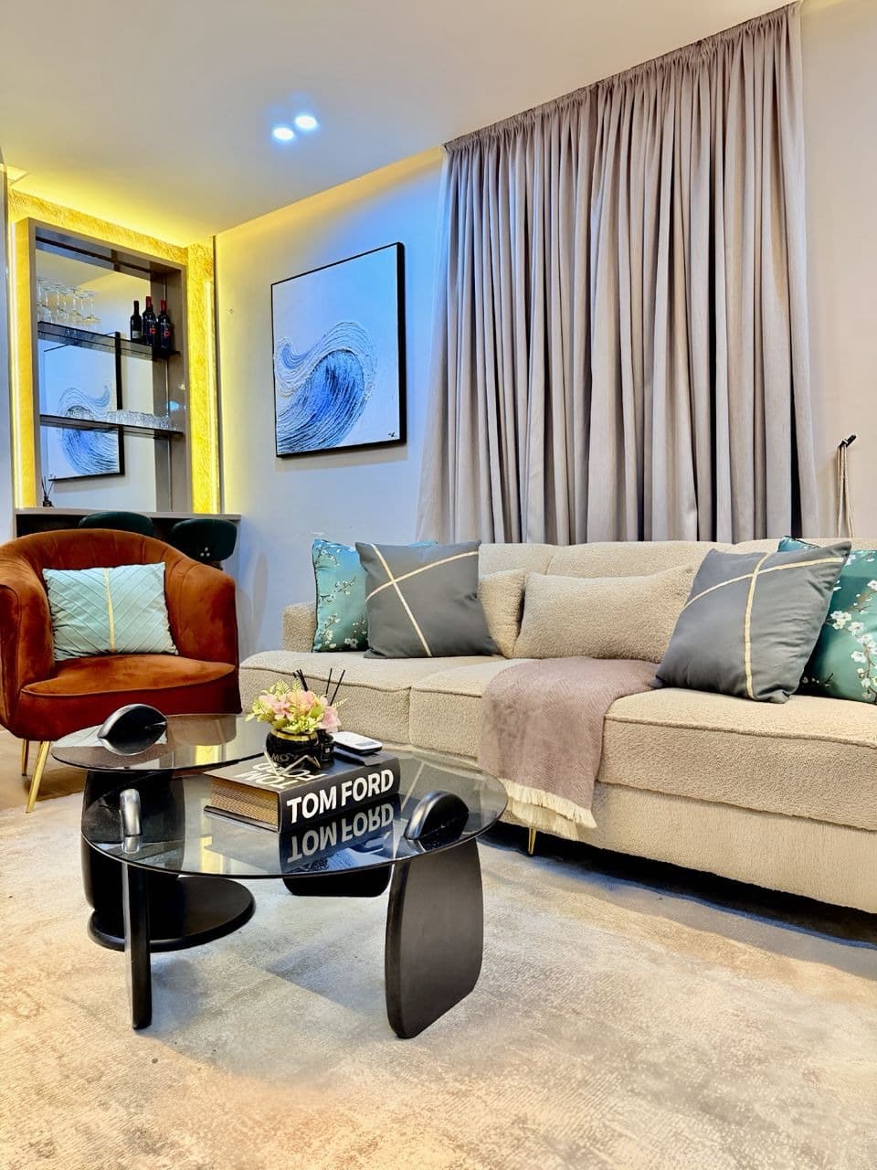 The Kizz Daniel Luxe Luxury 3-Bedroom Apartment - Image 3