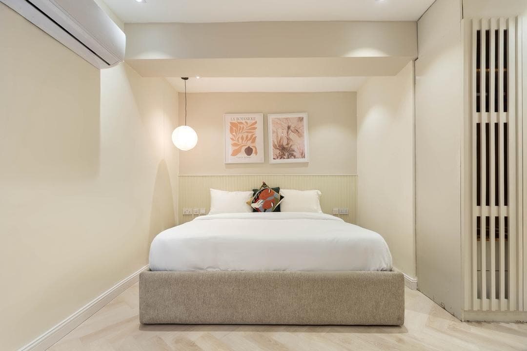 New Studio Apartment - Image 5
