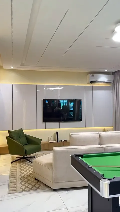 Introducing You to Aura Apartment