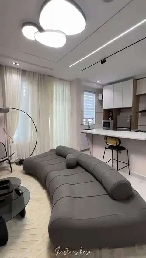 Introducing You to Hazel Apartment
