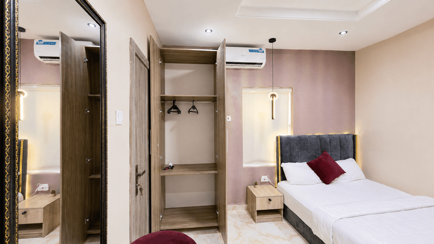 Modern Stylish Studio | Premium Mattress | Fast Wi-Fi & Smart Tv - Image 2