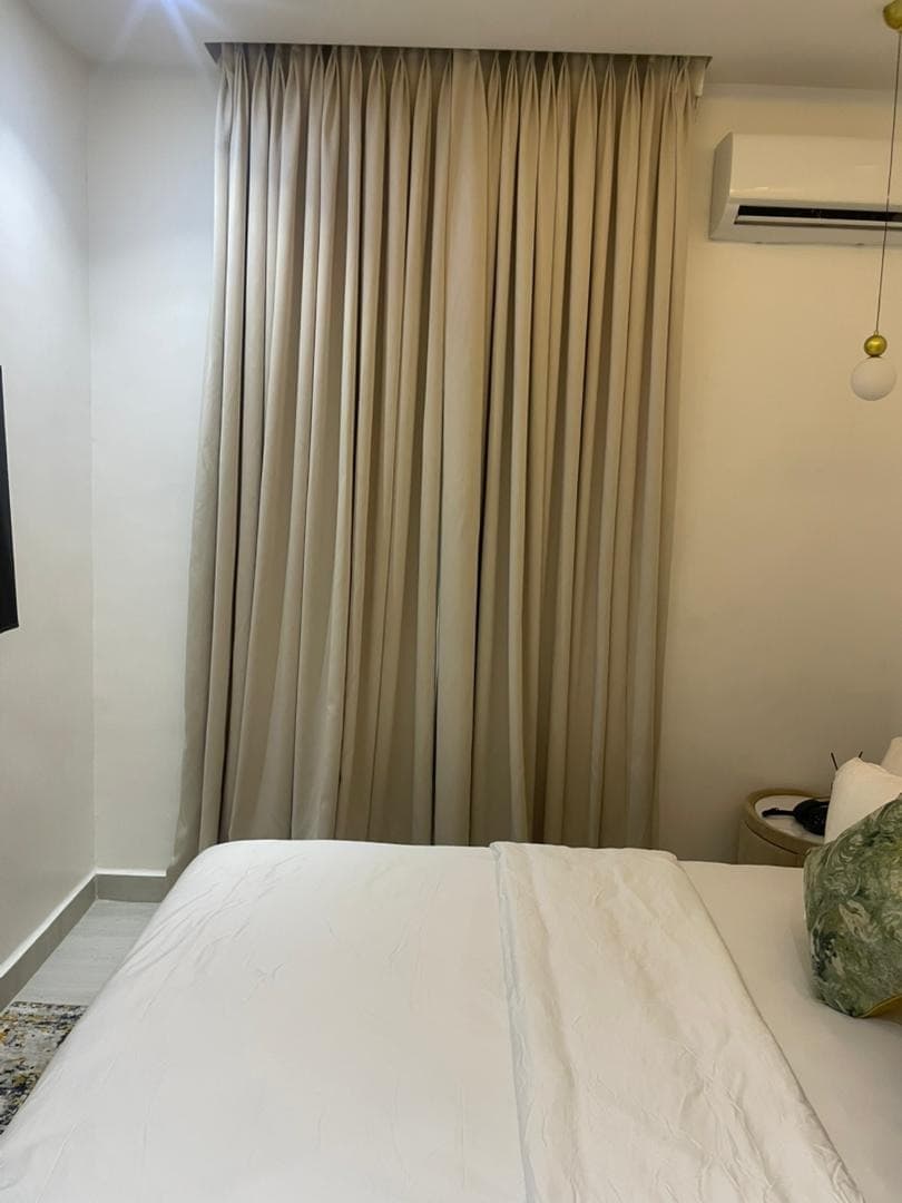 Exclusive 1-Bedroom Apartment in Lekki - Image 4