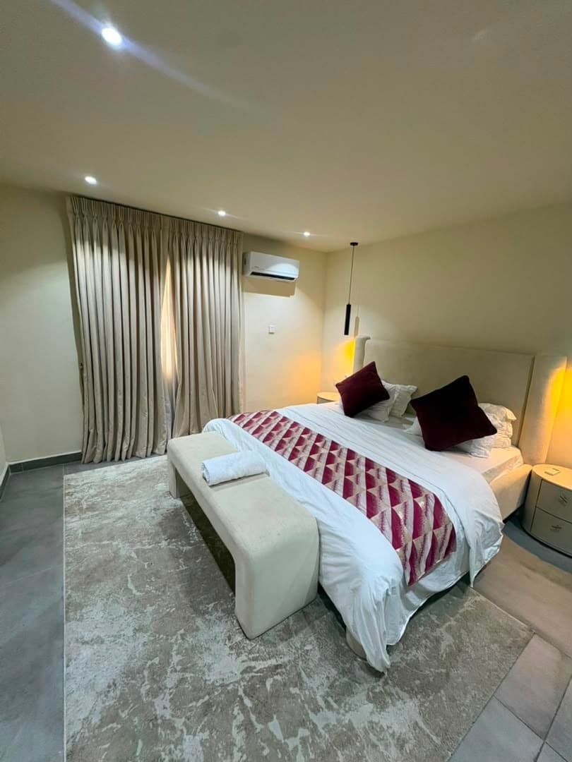 Cuzy 4-Bedroom Apartment Self Compound - Image 5