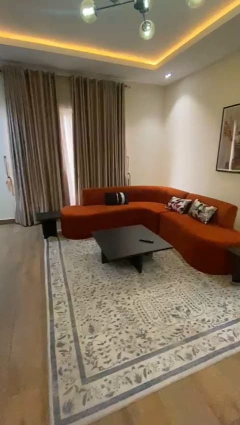 Thirteen-Thirteen Luxury 1-Bedroom Apartment - Unit 2