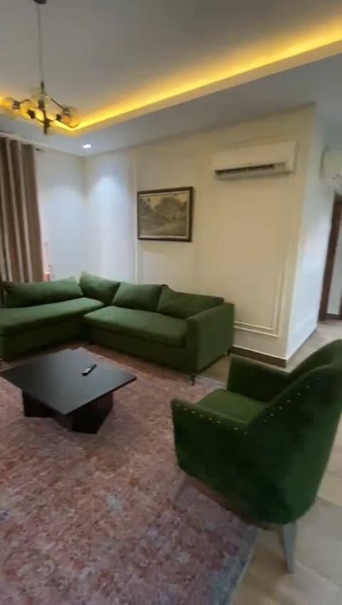 Thirteen-Thirteen Luxury 1-Bedroom Apartment