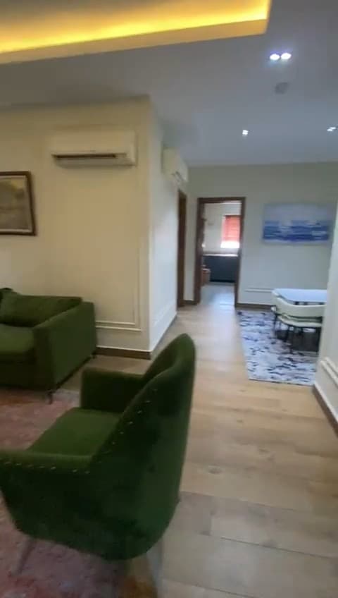 Thirteen-Thirteen Luxury 1-Bedroom Apartment - Unit 3 - Image 2
