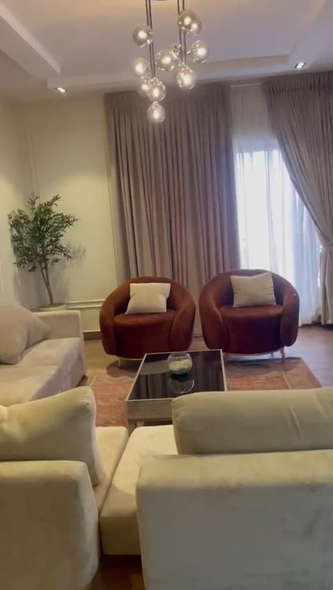 Thirteen-Thirteen Luxury 2-Bedroom Apartment - Unit 3 - Image 3