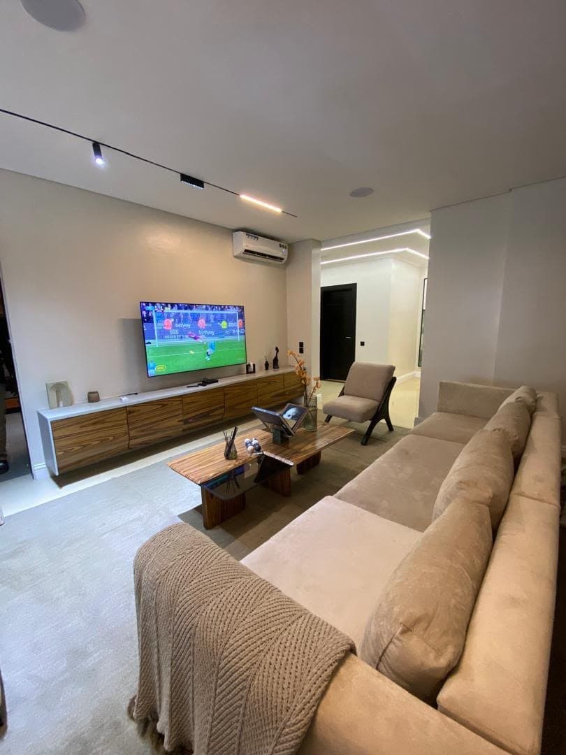 Tango Apartment | Luxury Stay in the Heart of Ikoyi - Image 4