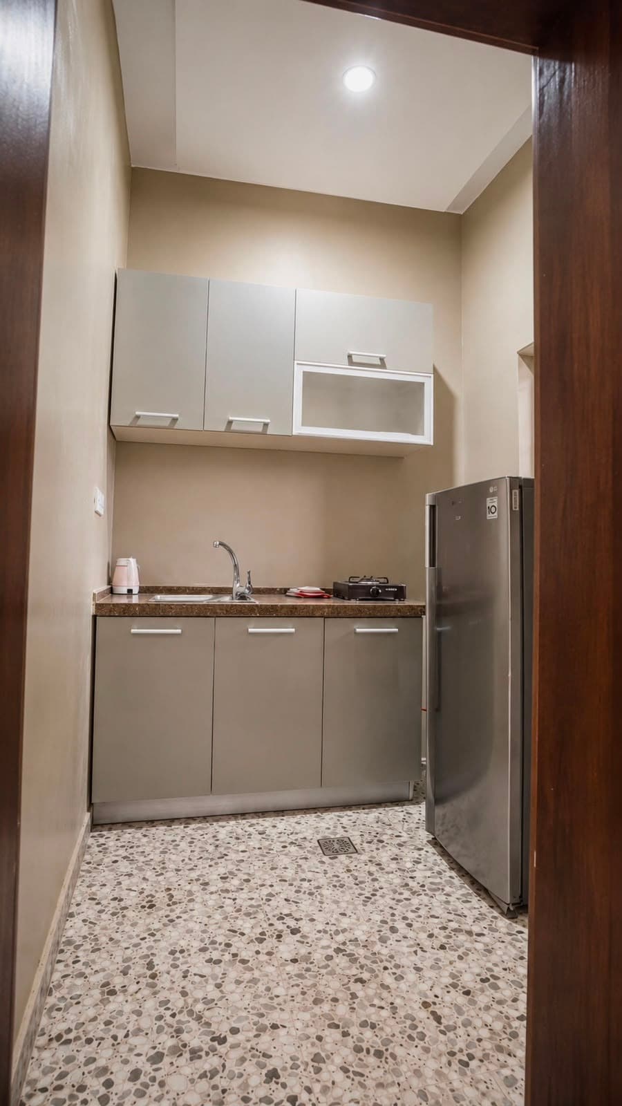Rotzy 3-Bedroom Apartment - Image 5