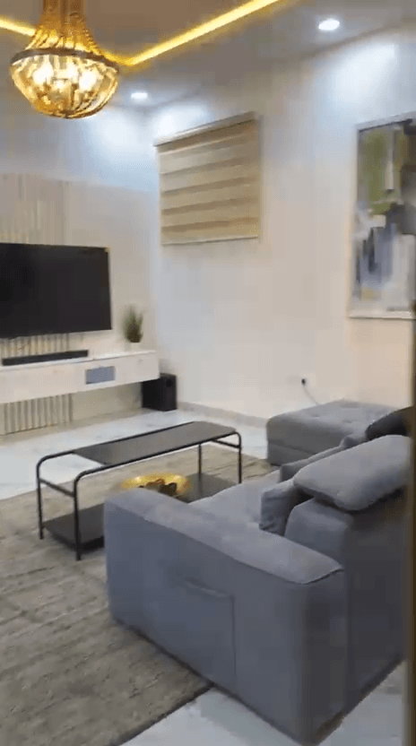 Midak Mews 1 - Luxury 2-Bed Penthouse Suite - Image 3