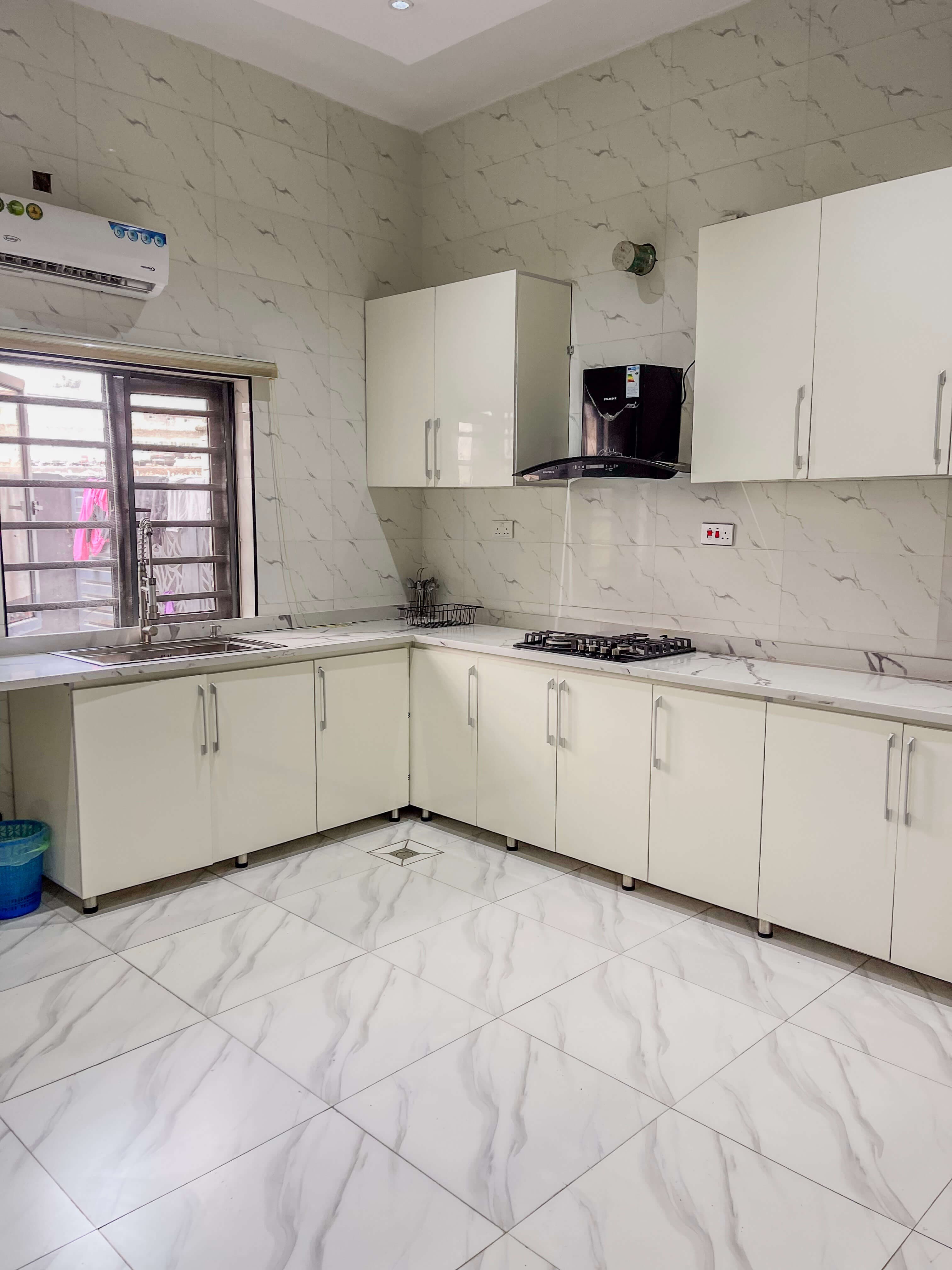 The Grand 5-Bedroom Residence in Ikeja - Unit 1 - Image 5