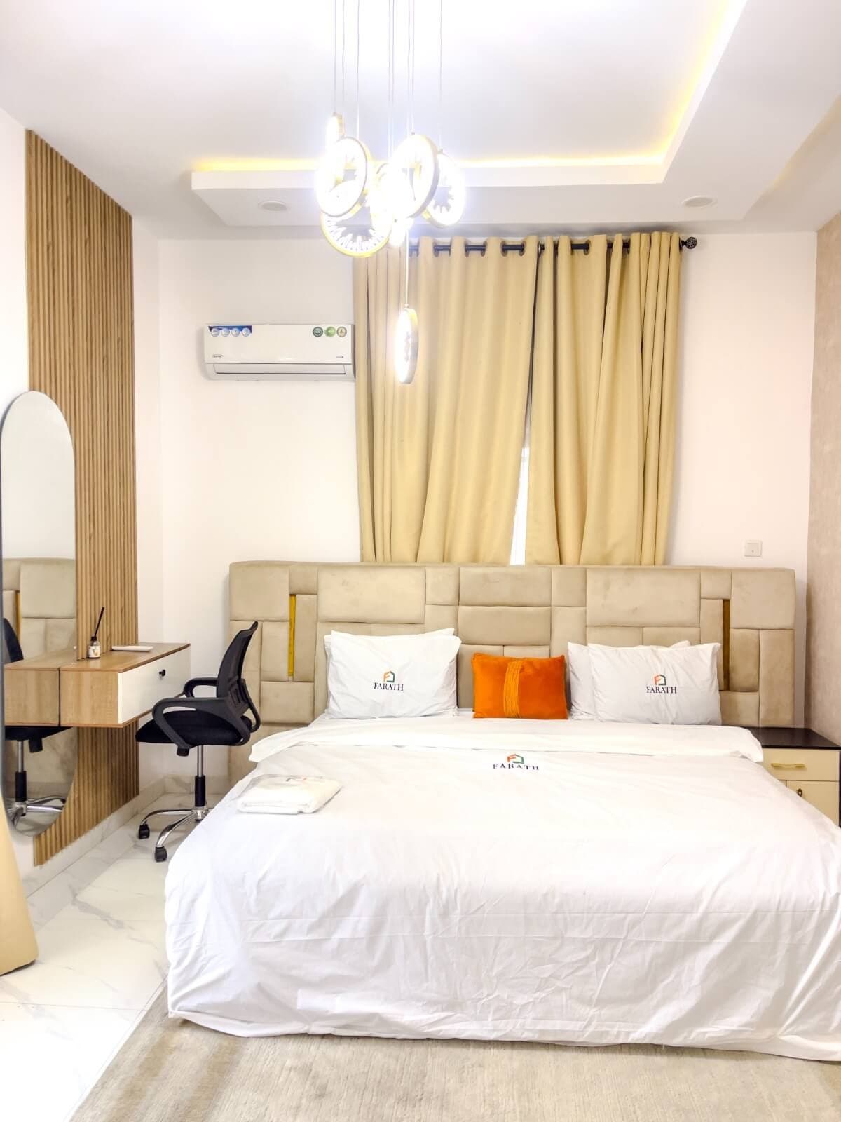 The Grand 5-Bedroom Residence in Ikeja - Unit 3 - Image 4