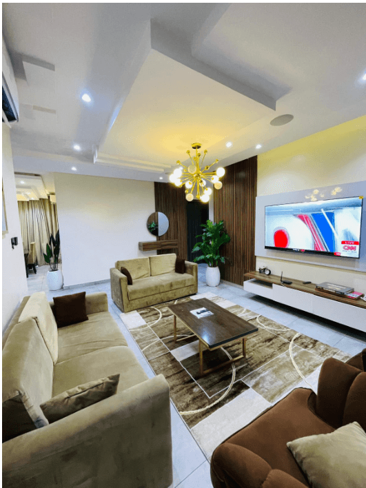 Sunninghill Apartment 3-Bedrooms - Image 5