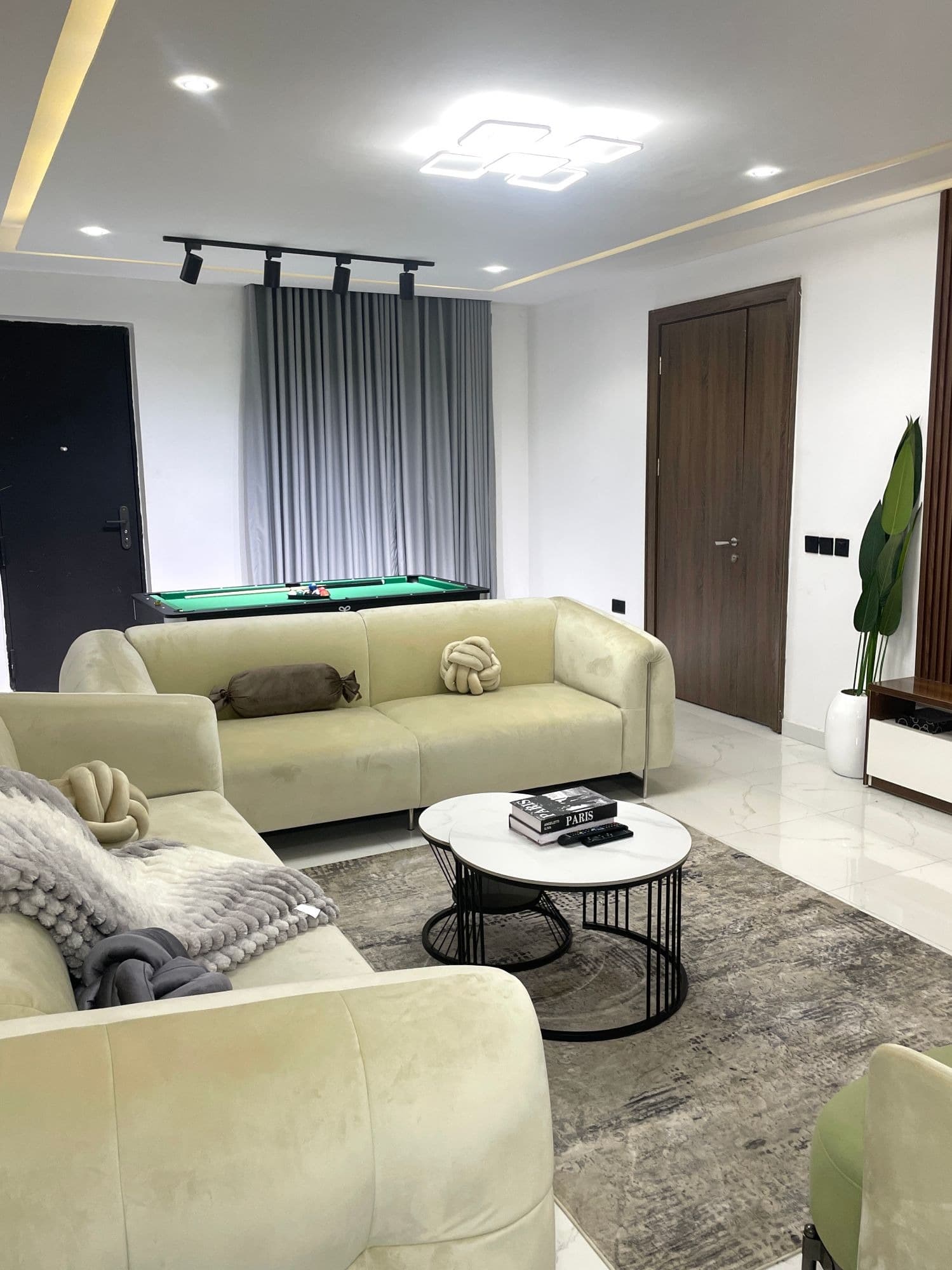 Farath Apartment | Luxury 3-Bedroom Flat 2 | Premium Abuja Stay - Image 2