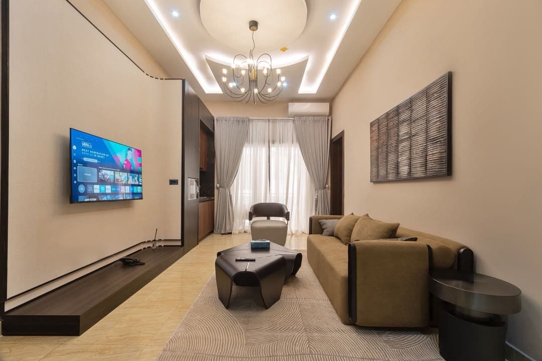 The Premium Bae Suite 3-Bedroom with Private Cinema, Rooftop & In-House Chef