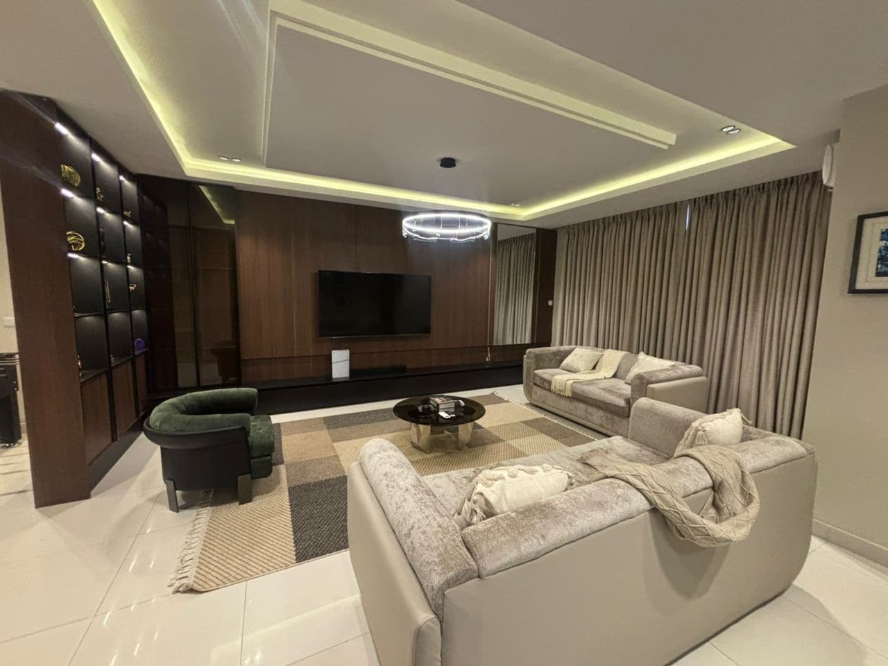 Luxury 3-Bedroom Shortlet Escape in Oniru, Victoria Island - Image 2